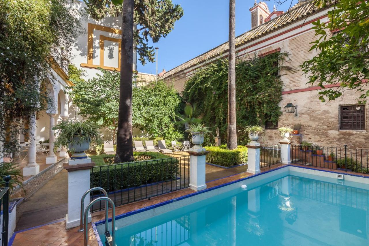 Villa Elvira, Exclusive Pool And Gardens In The Heart Of Sevilla Exteriör bild