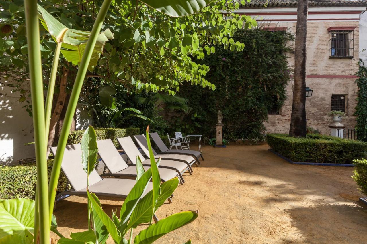 Villa Elvira, Exclusive Pool And Gardens In The Heart Of Sevilla Exteriör bild