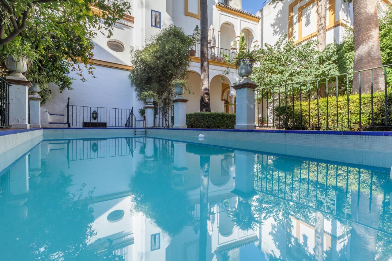 Villa Elvira, Exclusive Pool And Gardens In The Heart Of Sevilla Exteriör bild